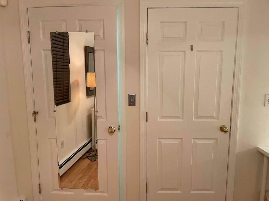 Cozy Condo With All Perks & Parking Close To Encore Casino Everett المظهر الخارجي الصورة