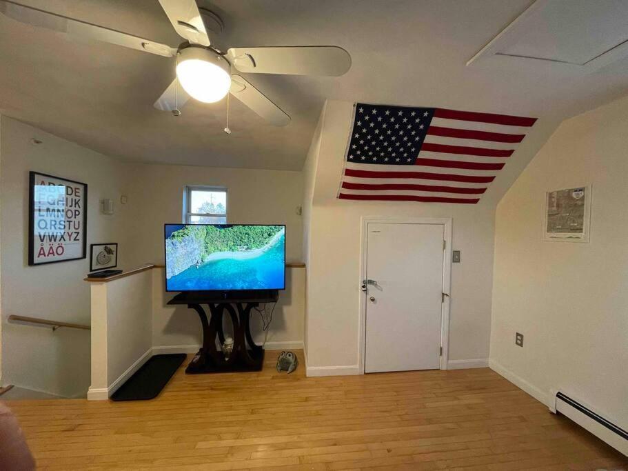 Cozy Condo With All Perks & Parking Close To Encore Casino Everett المظهر الخارجي الصورة